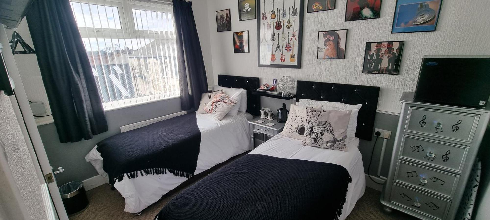 Small Twin Room