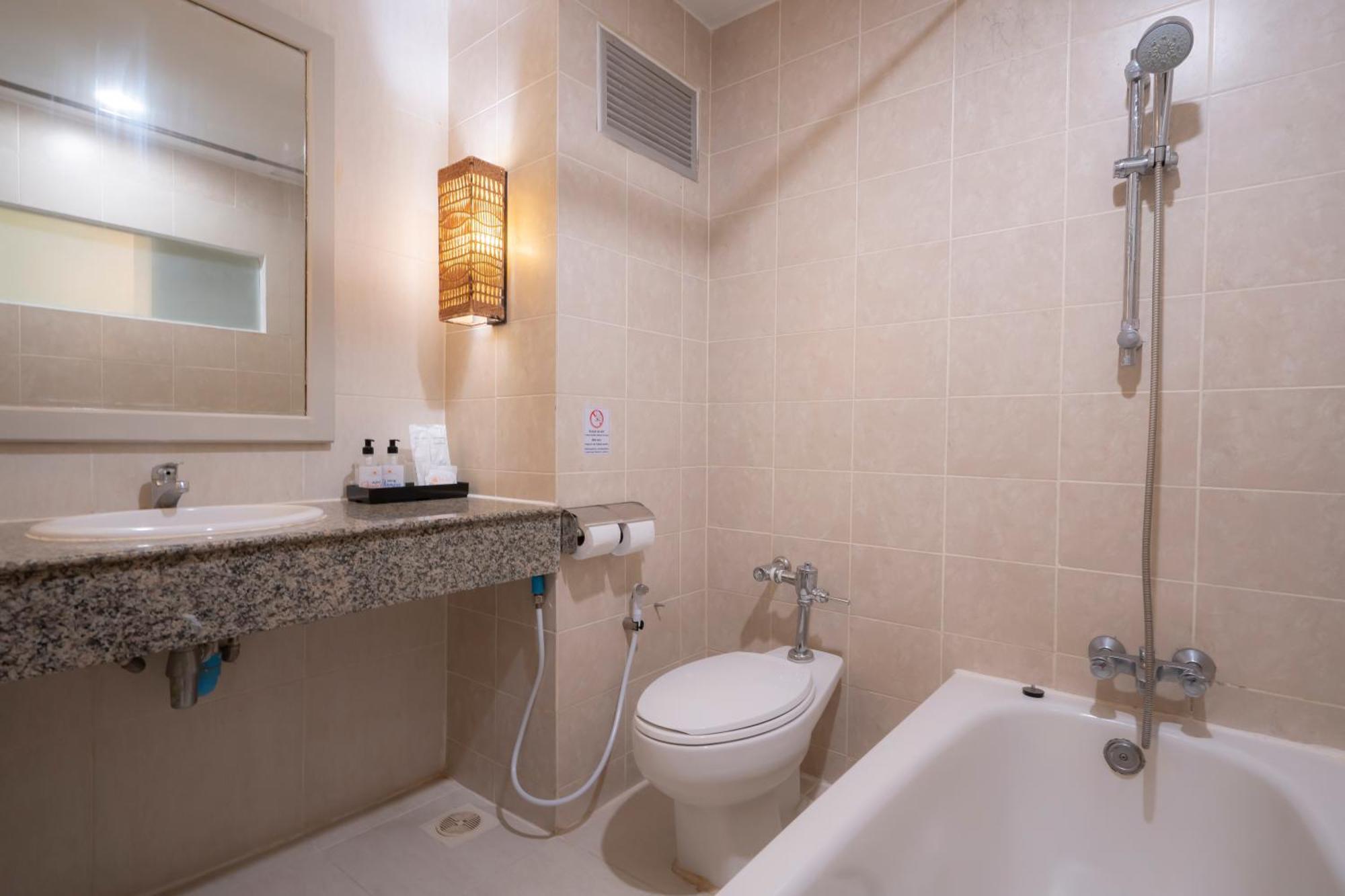 Two-Bedroom Suite,1642963332:JPEG