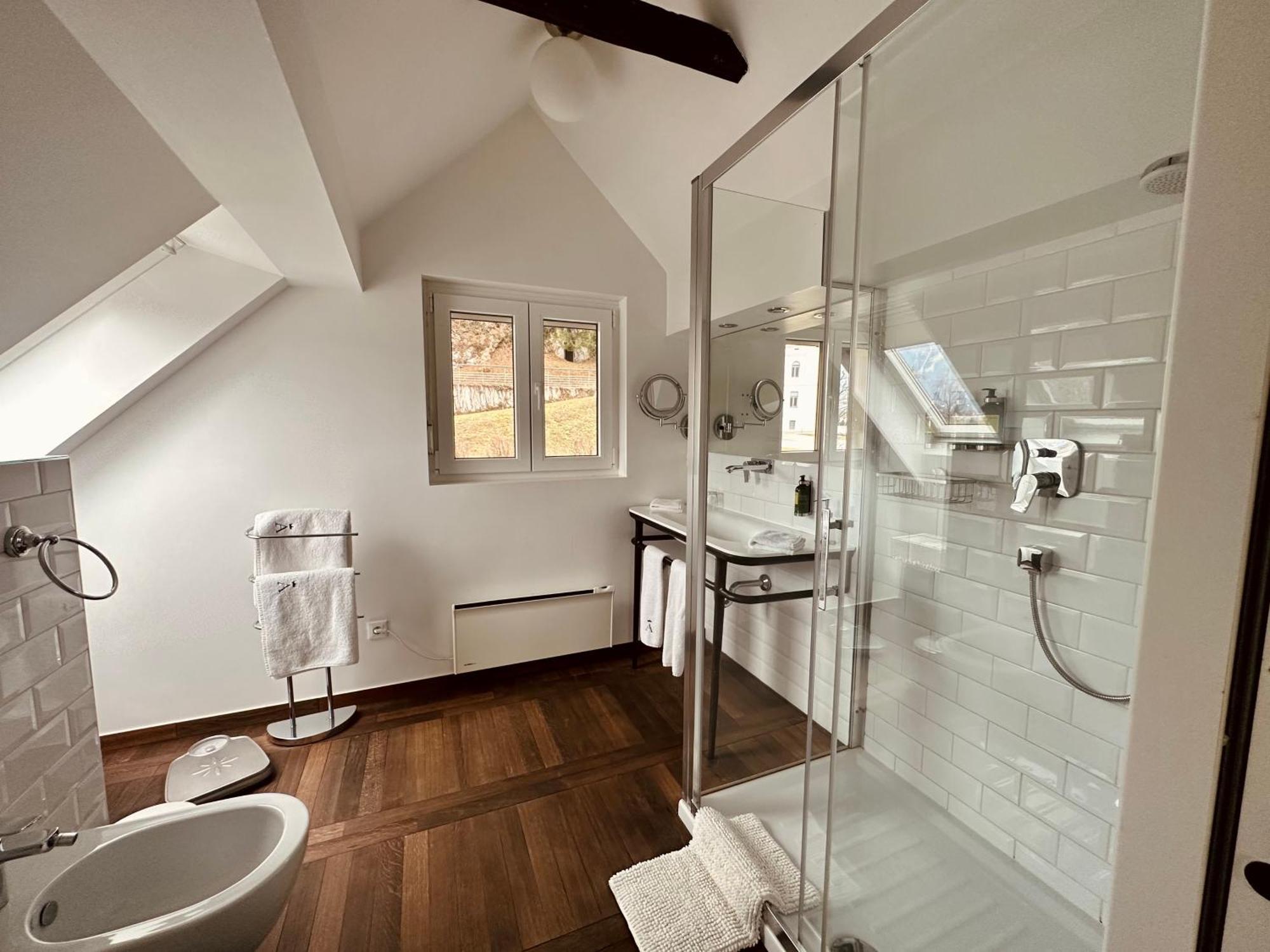 Penthouse Lake View