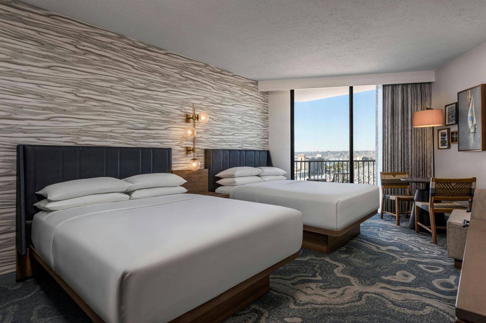 2 Double beds Marina Tower Traditional Guest Room