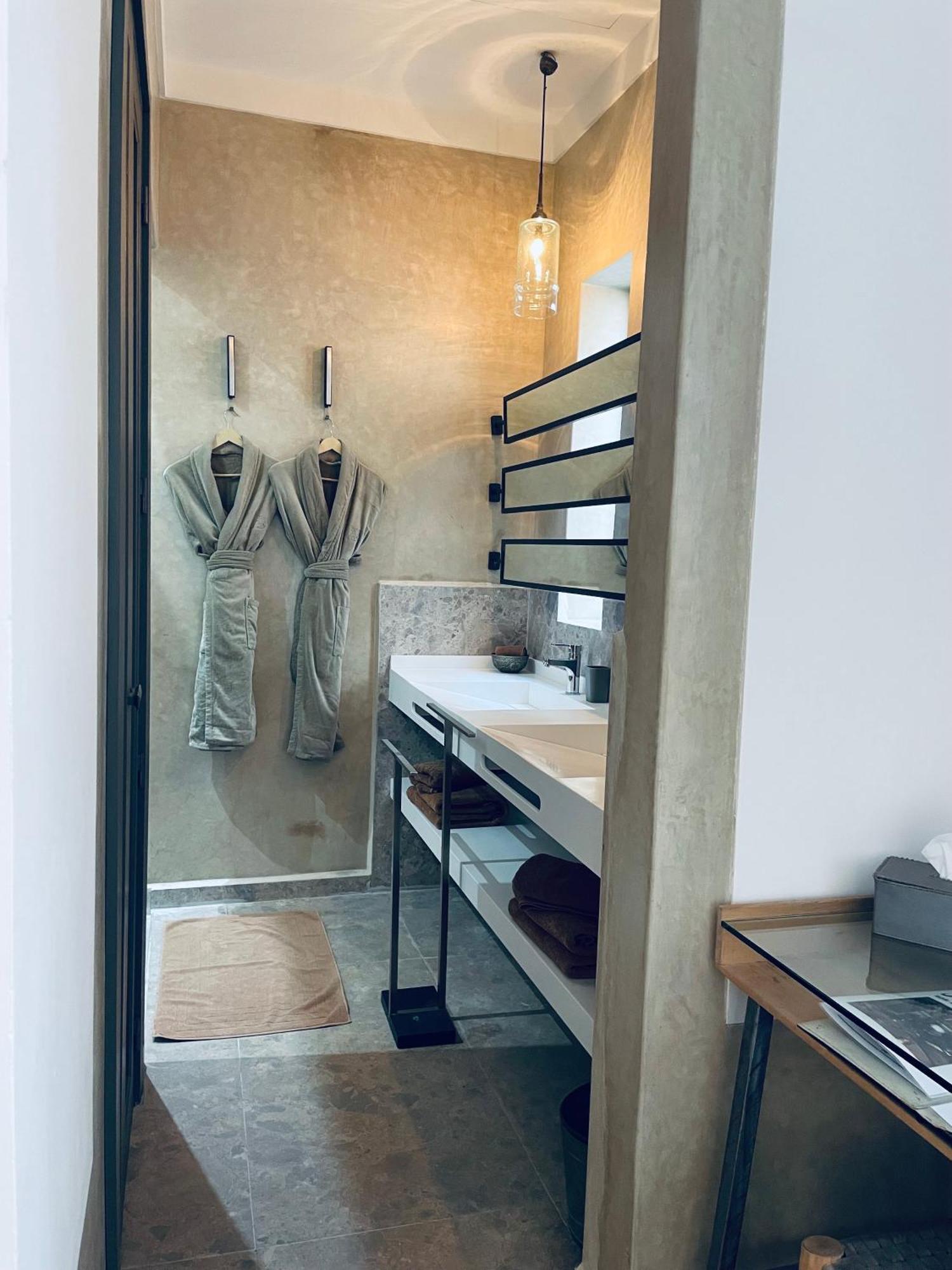 Suite Ouanoukrim