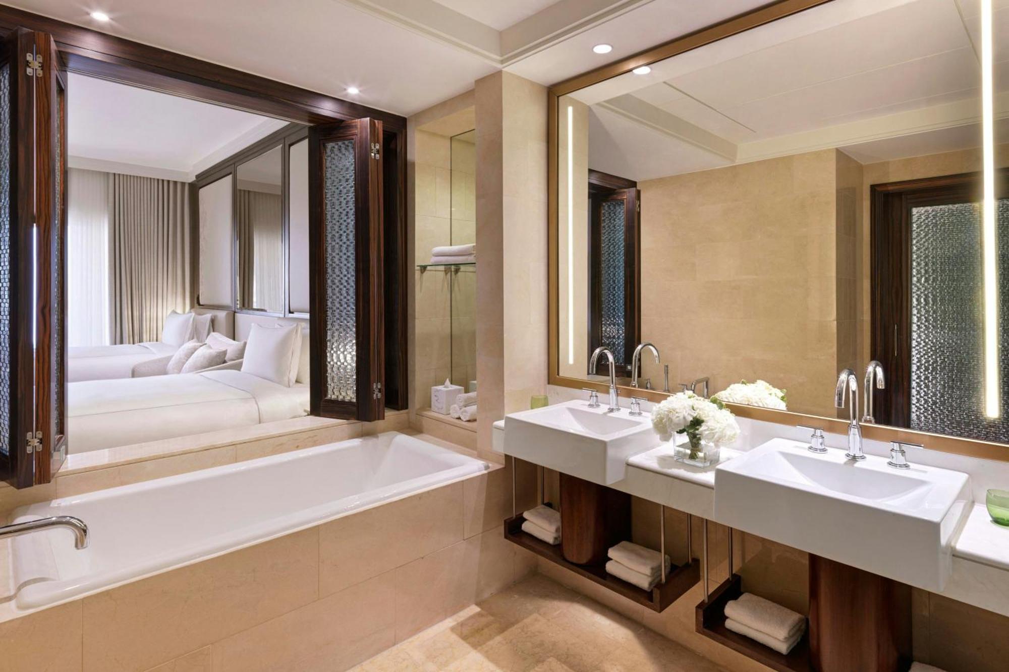 Club Suite