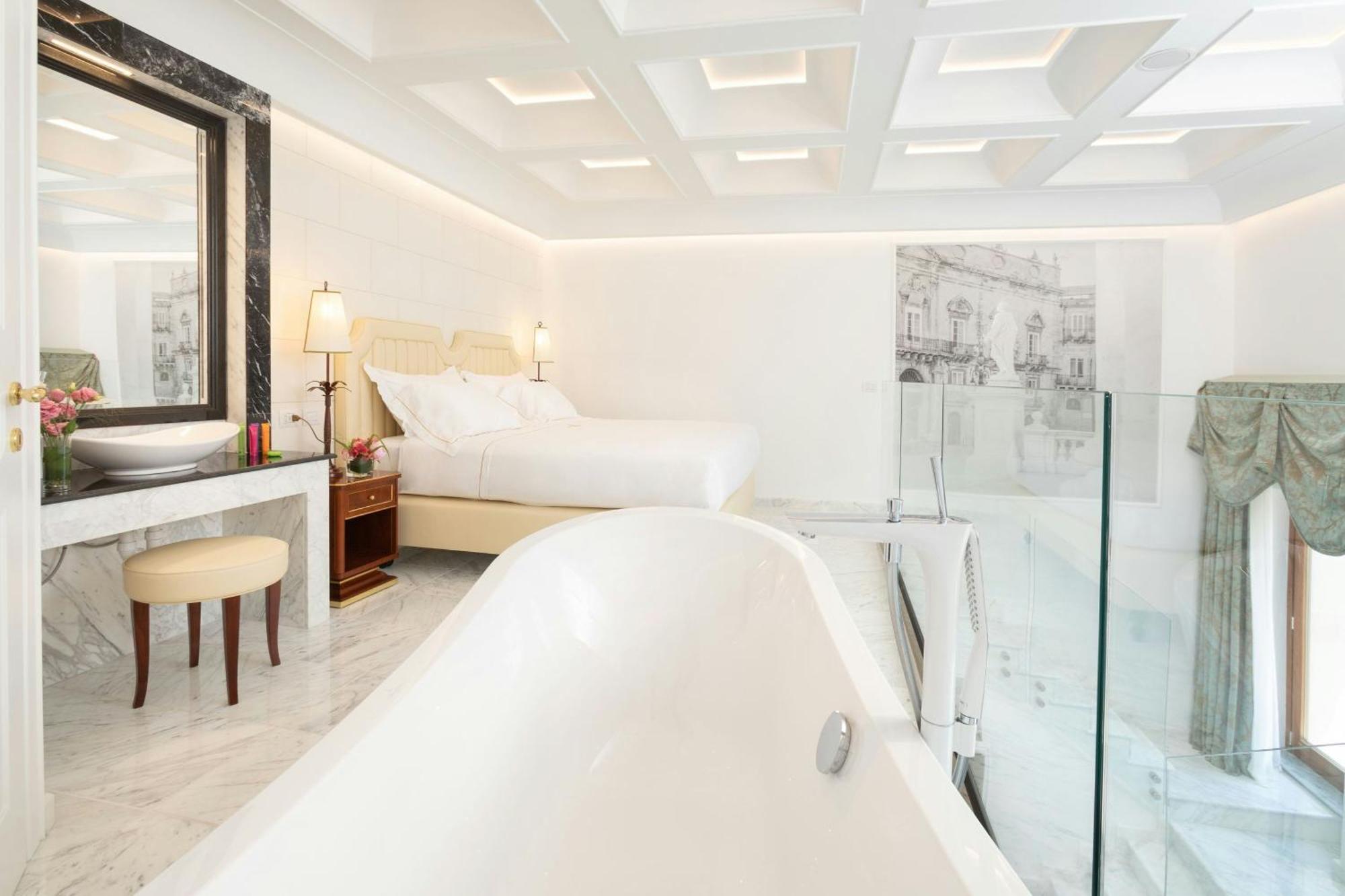 One-Bedroom Bi-Level King Suite