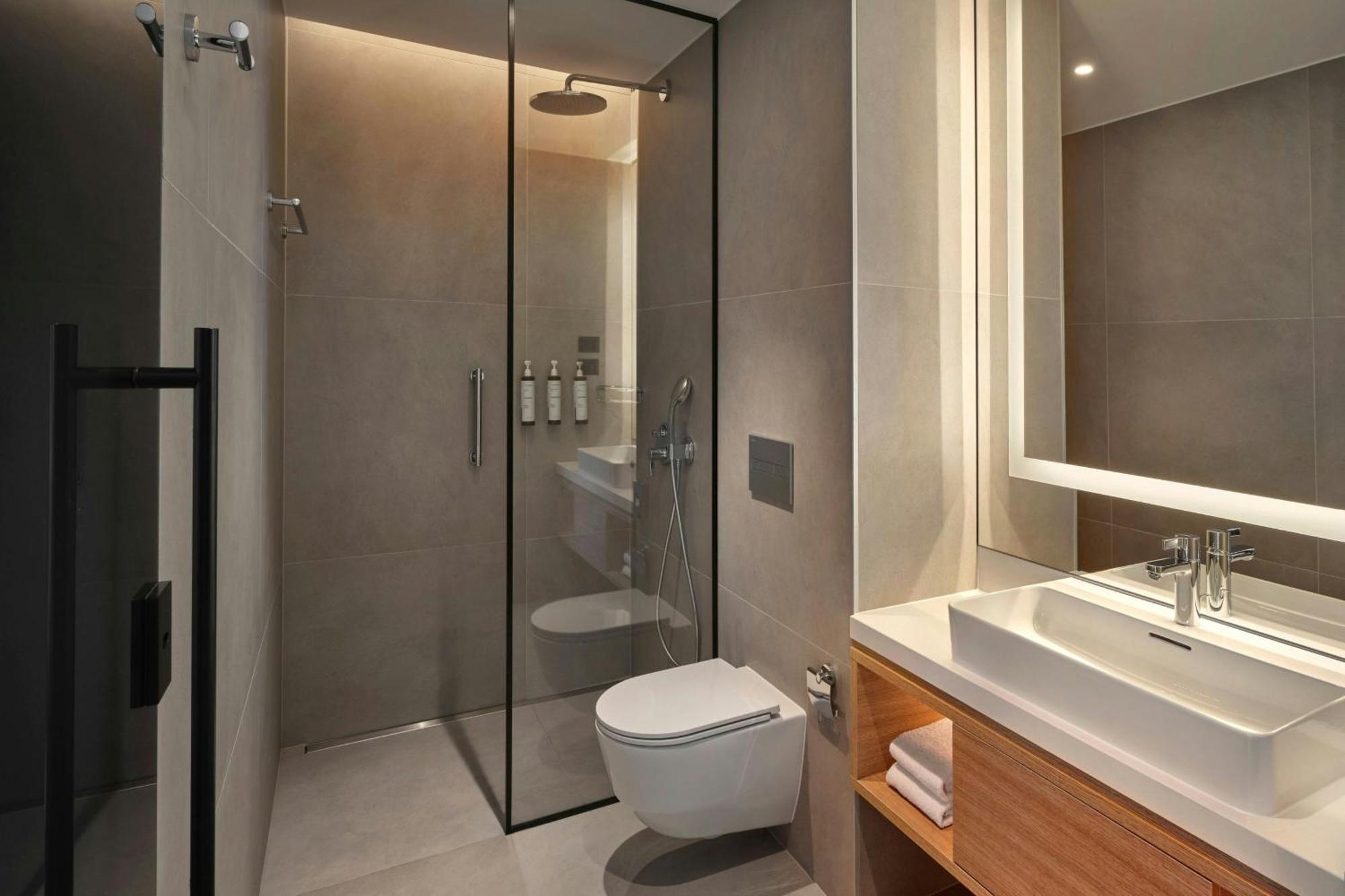 Standard King Room Sea View