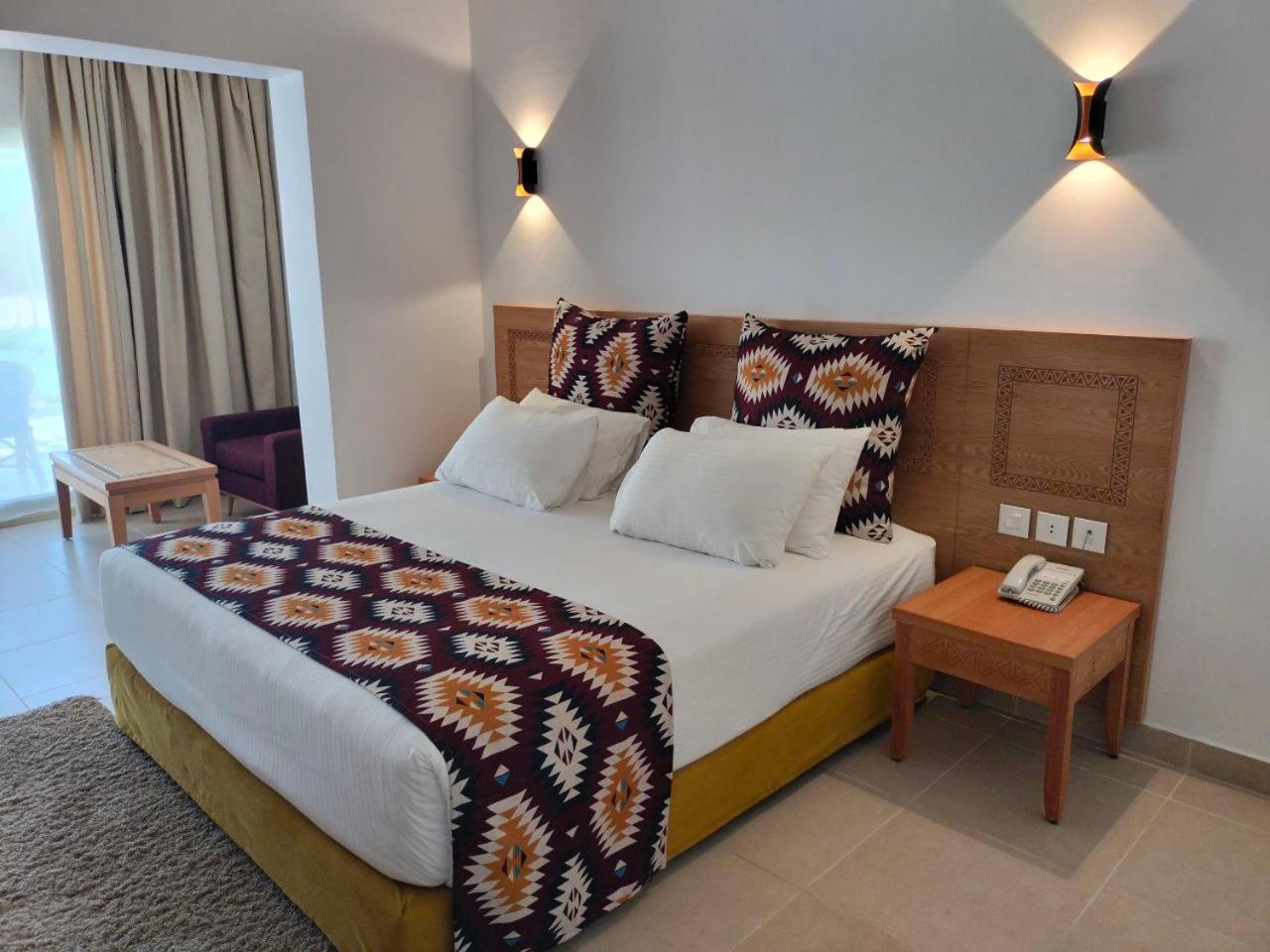 Superior Double or Twin Room with Pool View,1643762673:JPEG