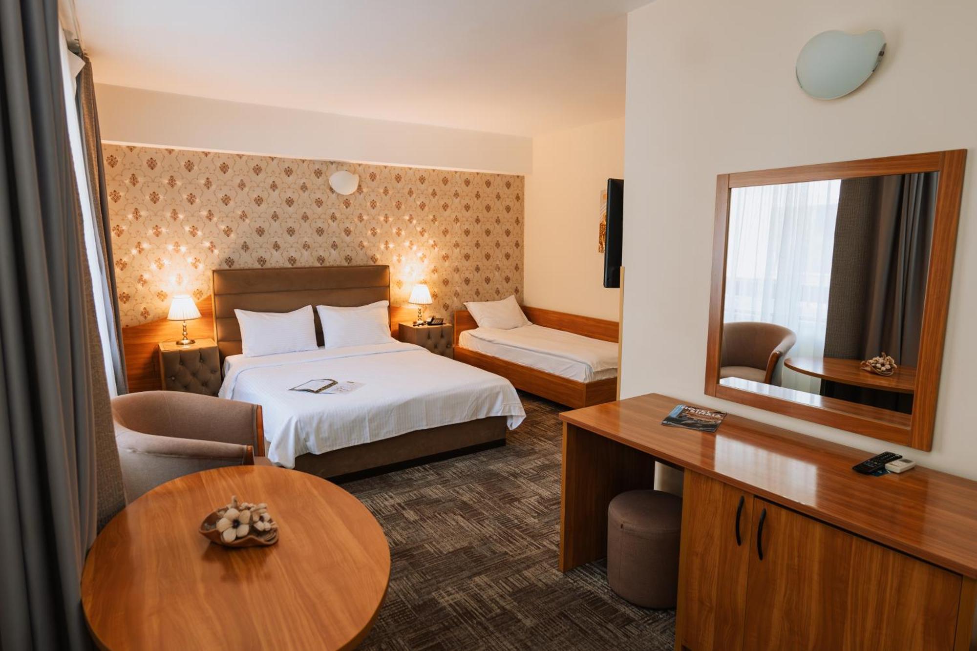 Triple Room Spa Access