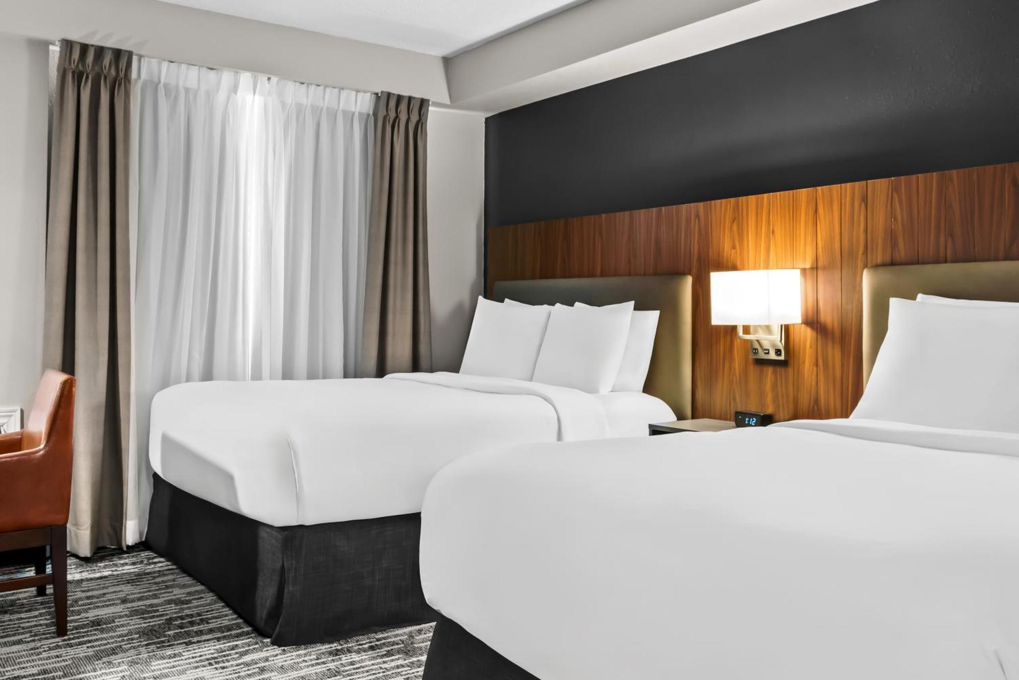 Queen Room Two Queen Beds Non-Smoking or Upper Floor