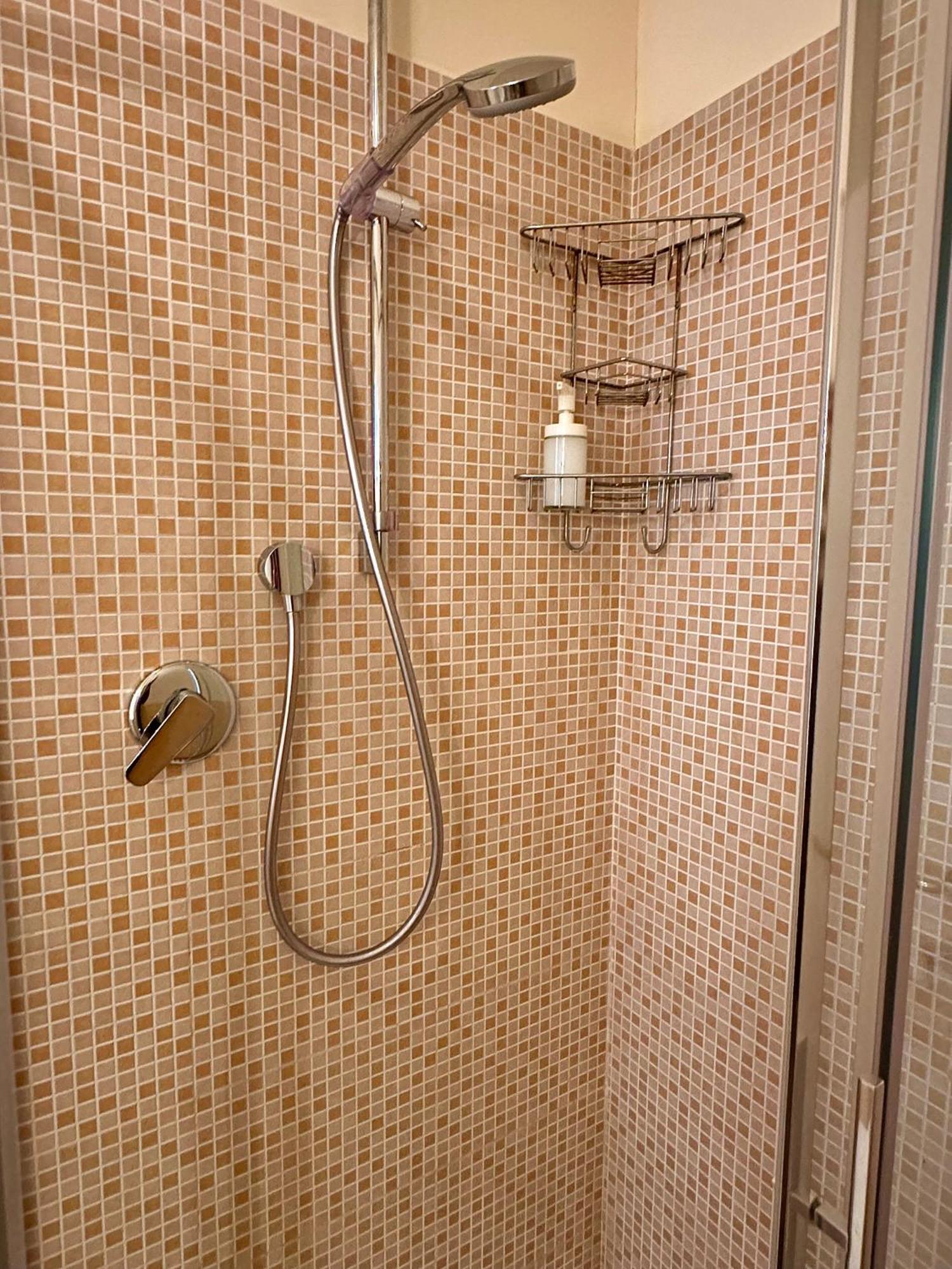 Double Room Private External Bathroom