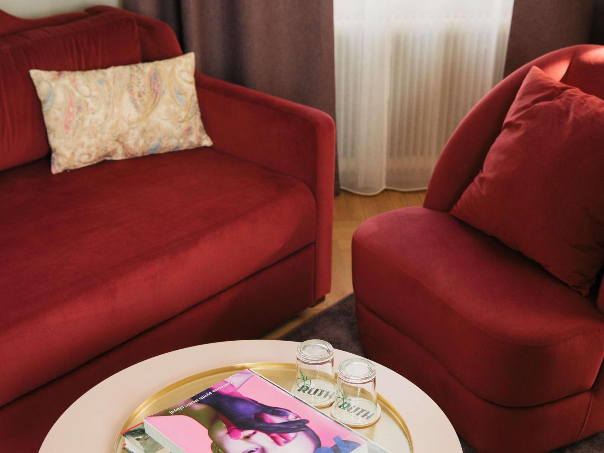 Junior King Suite