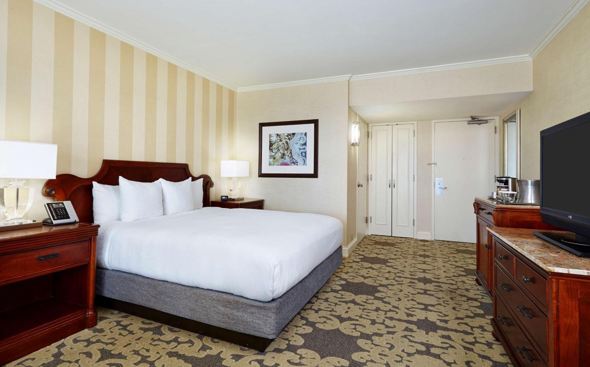 Standard King Room Roll Shower Disability Access