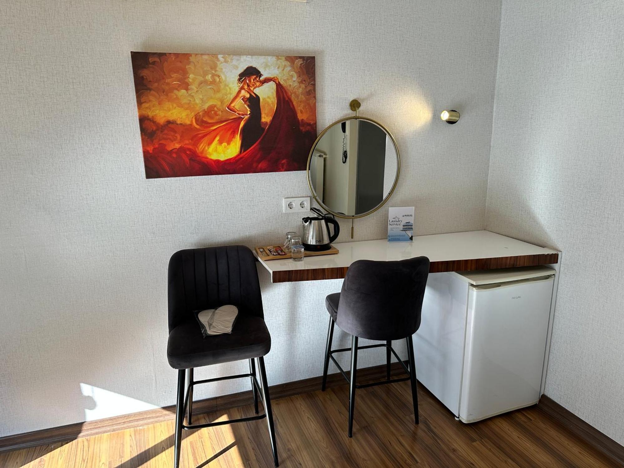 Studio Terrace