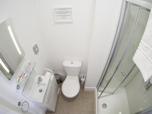 Double Room,1645009395:JPEG