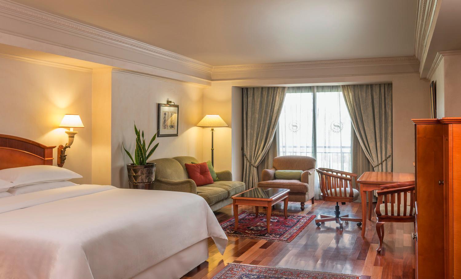 Junior Suite