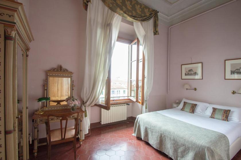 Classic Double Room