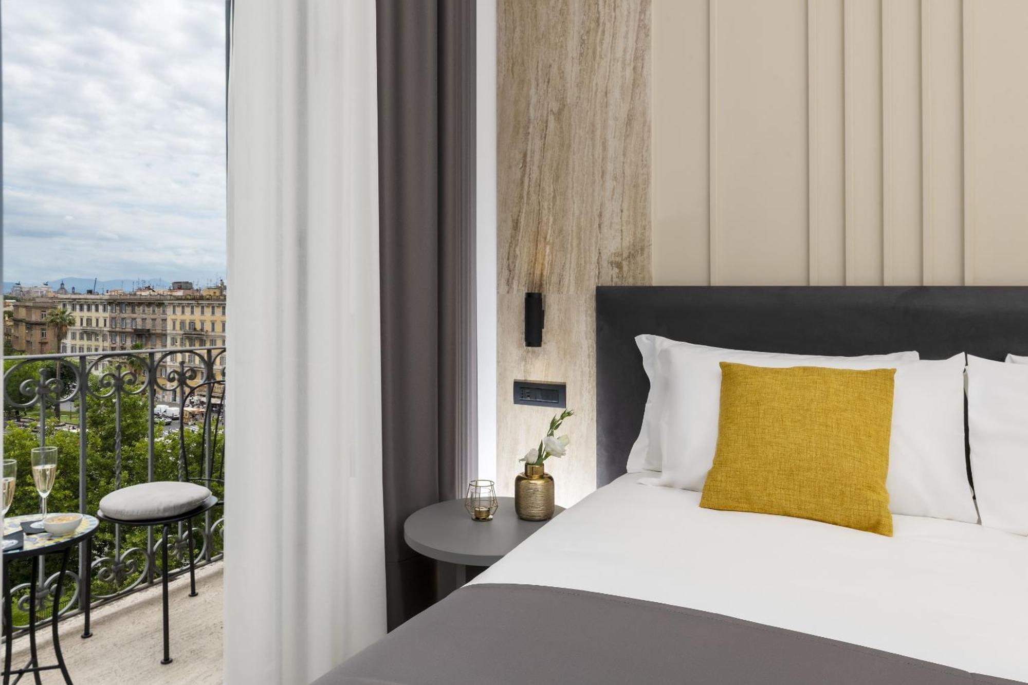 Triple Room Balcony