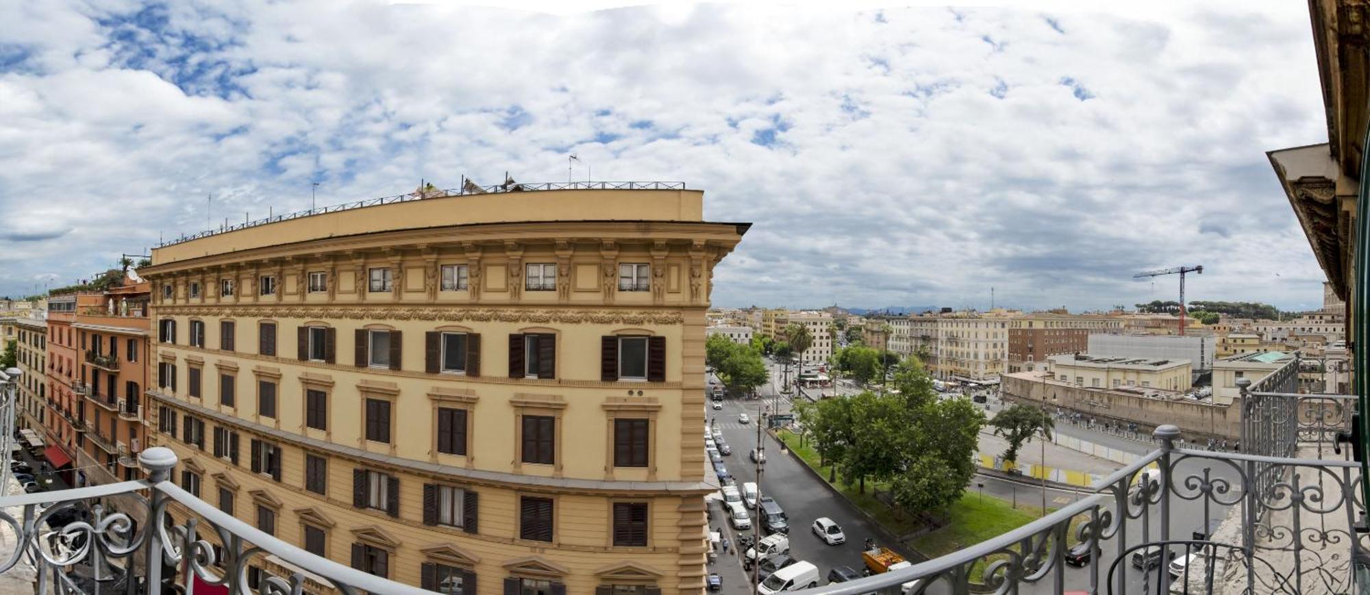Triple Room Balcony
