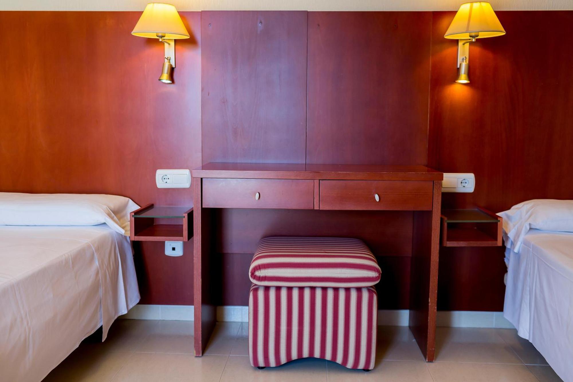 Twin Room Sea View