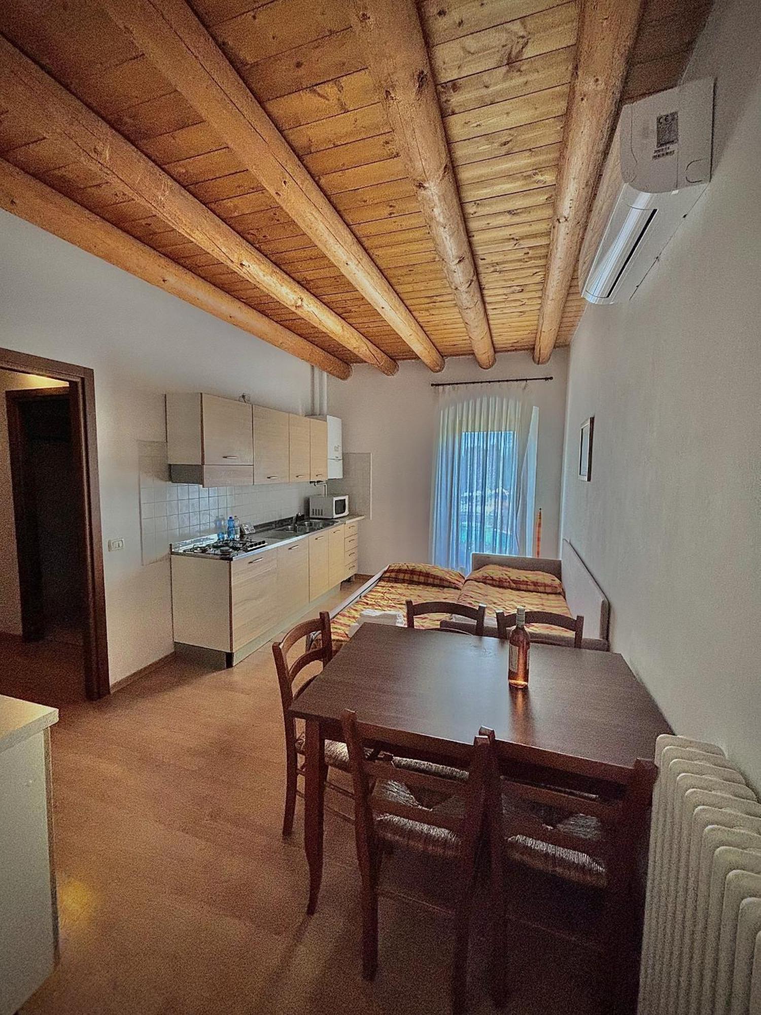 One-Bedroom Apartment Annex