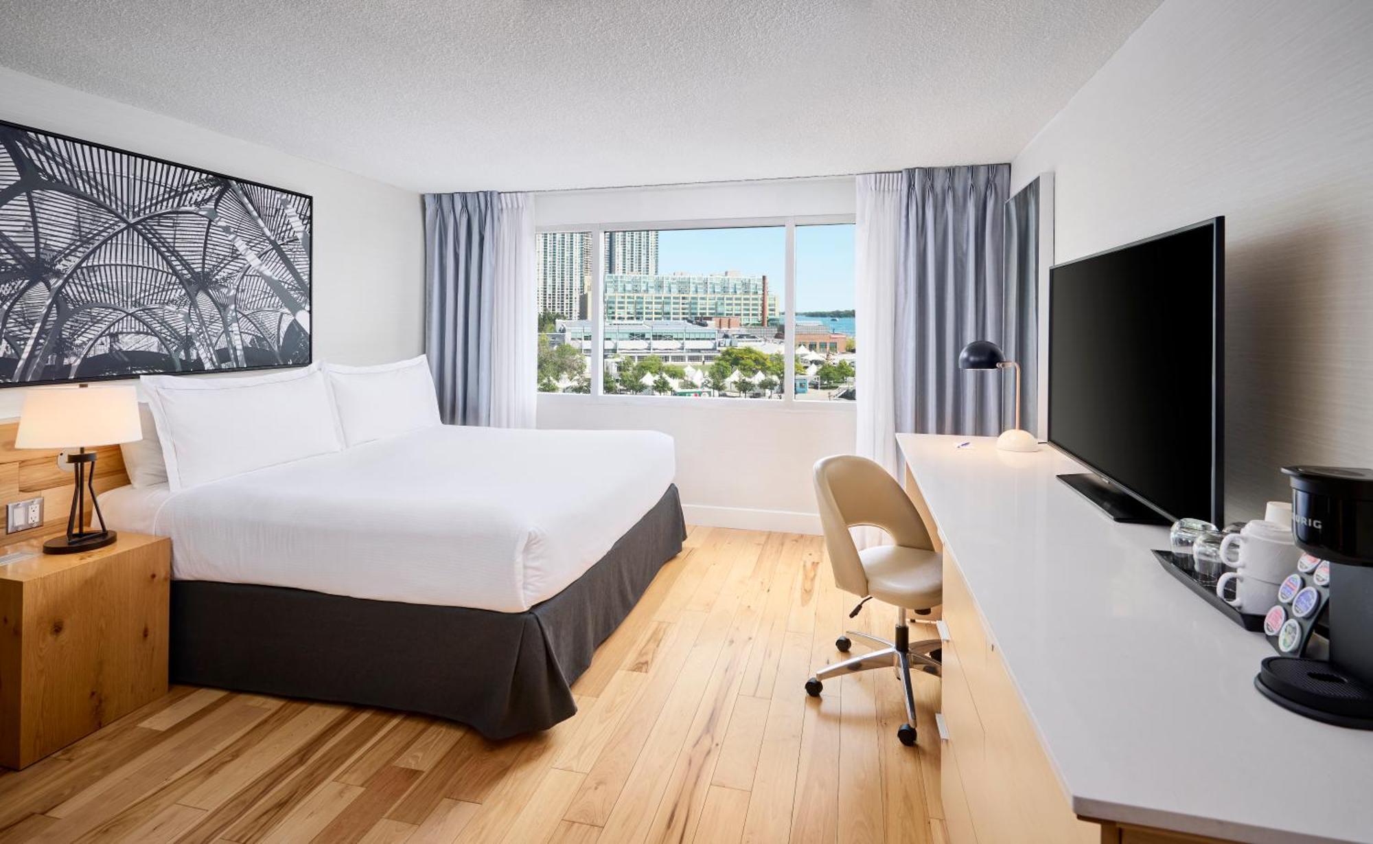 Quarto com Cama King-Size e Vista da Cidade - Não Fumantes