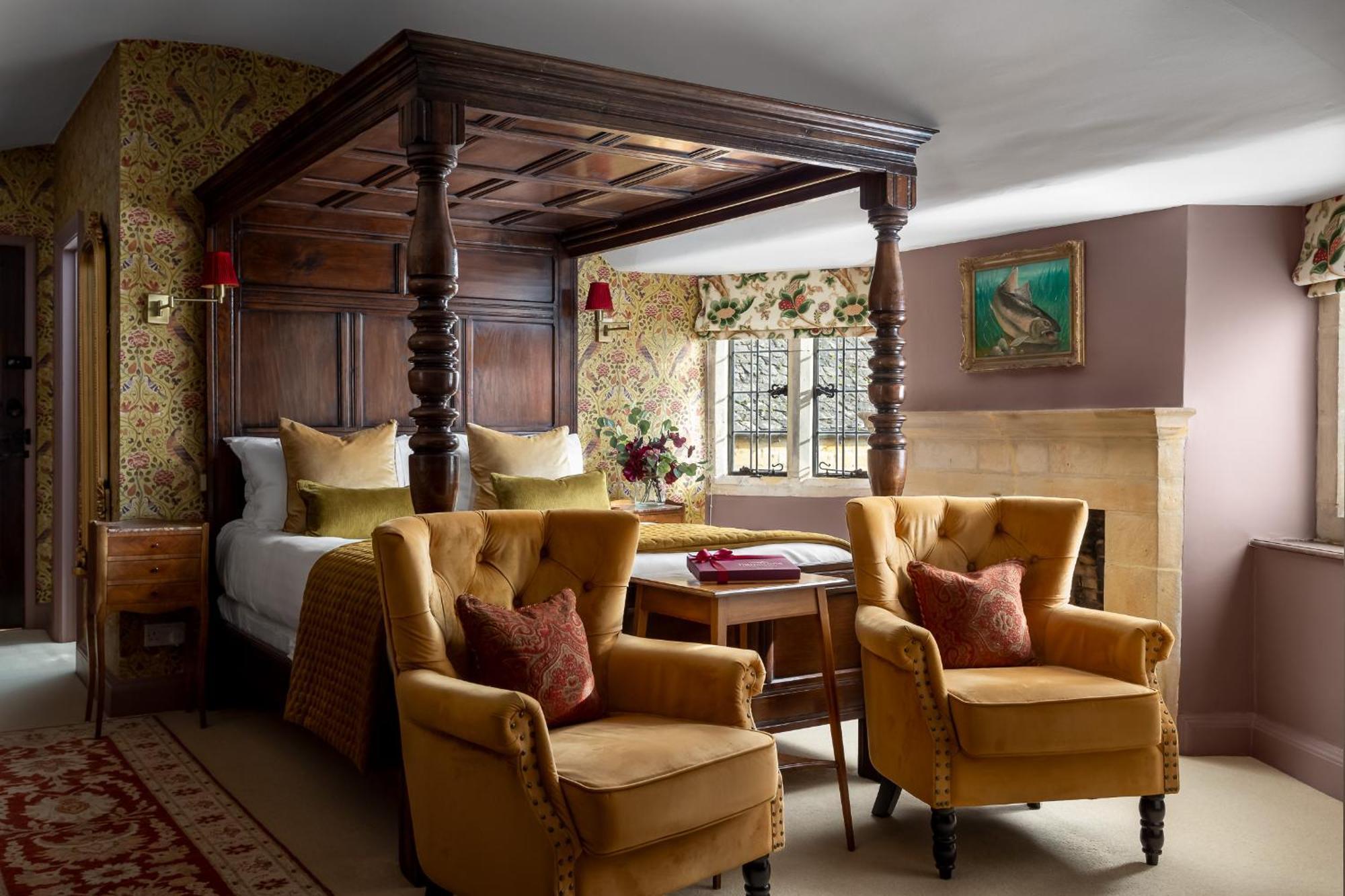 Standard King Room