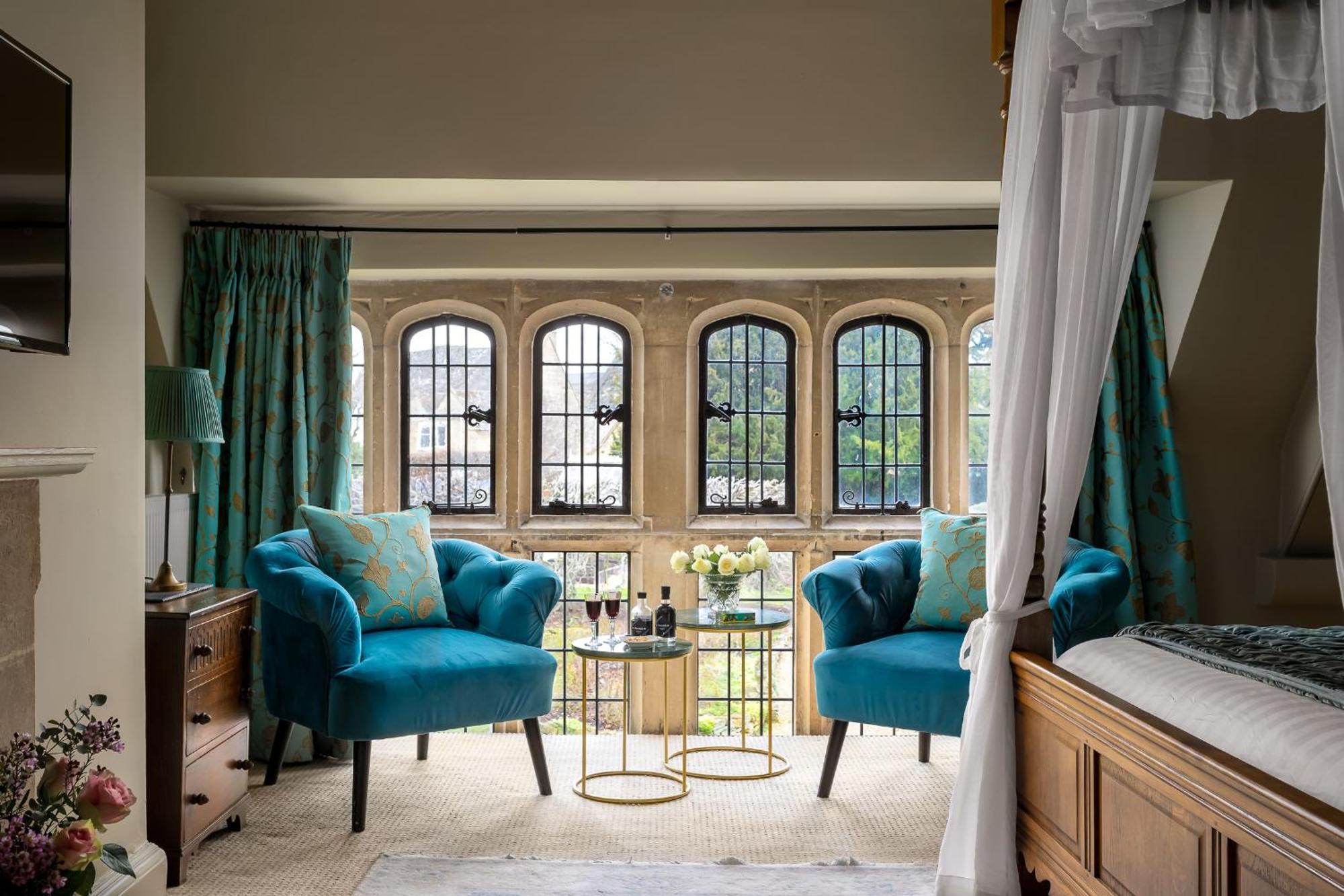 Standard King Room