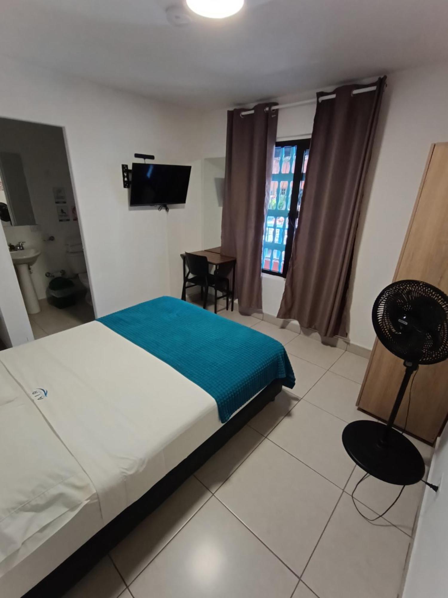Double Room Private Bathroom