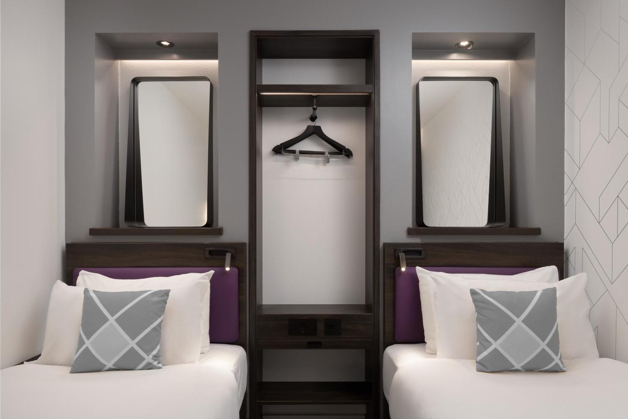 Windowless Twin Guest room 2 Twin
