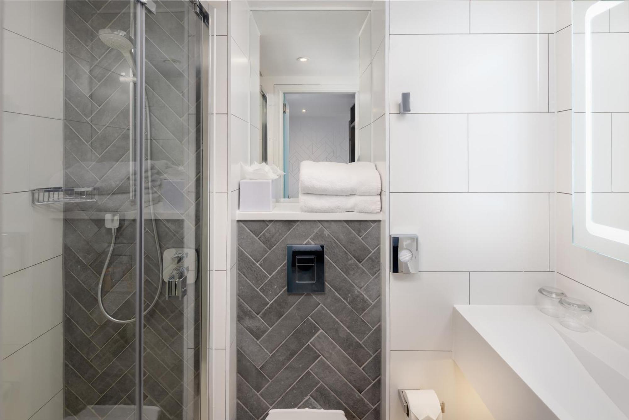 Windowless Efficient Double Room