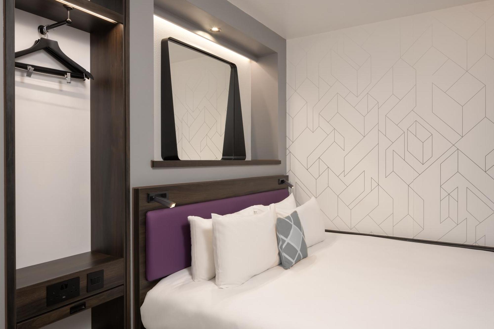 Windowless Efficient King Room