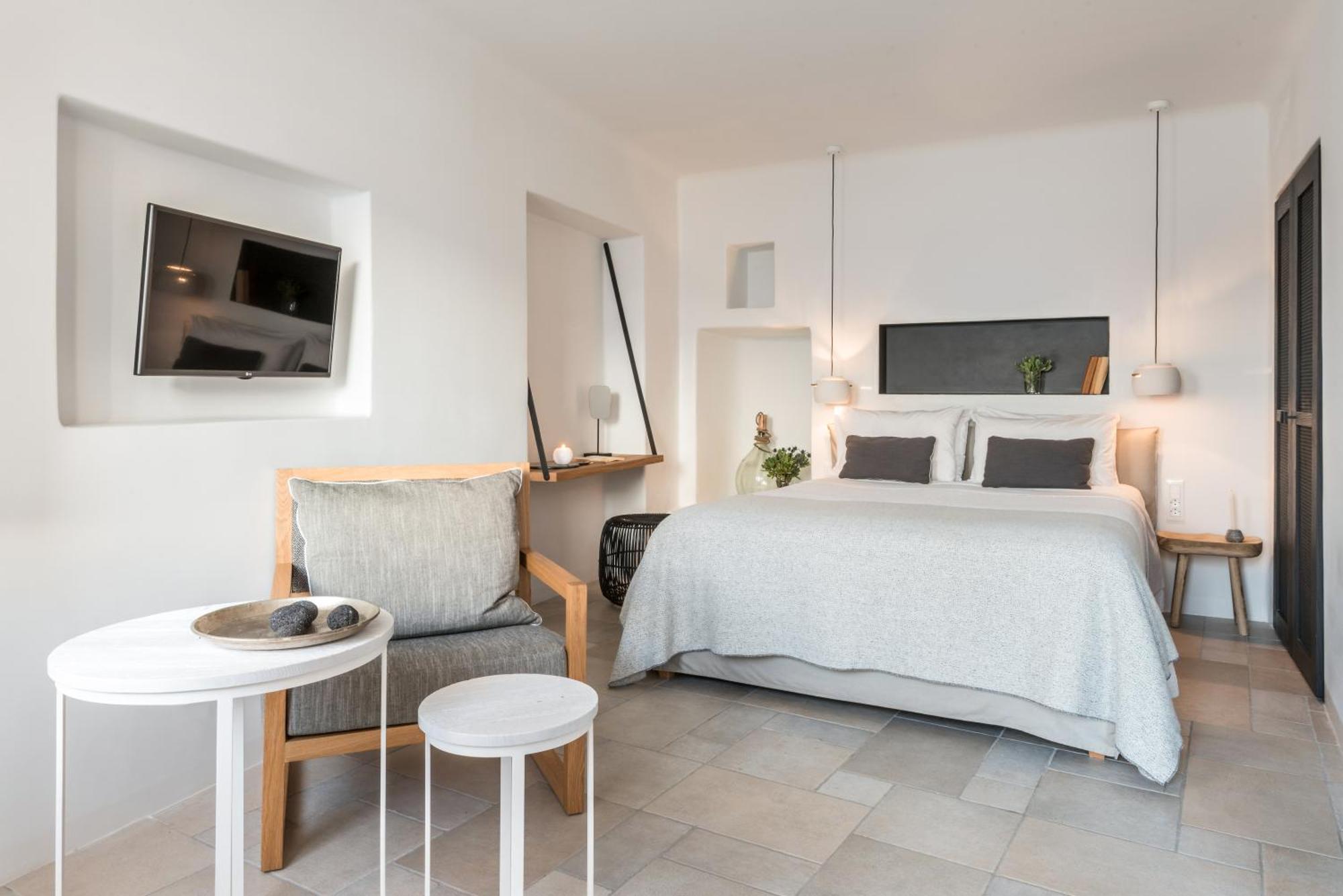 Junior Suite Caldera View