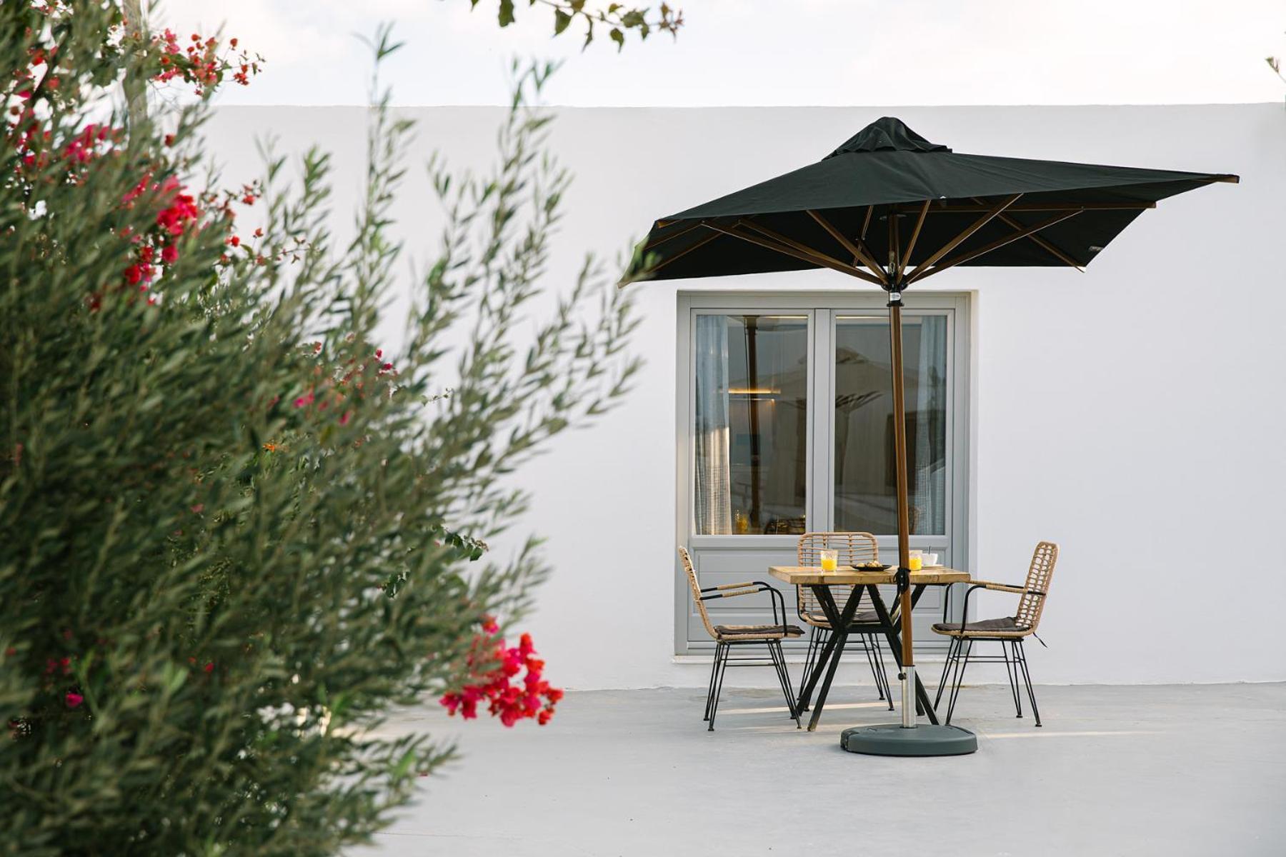 Villa Apanema Outdoor Jetted Tub