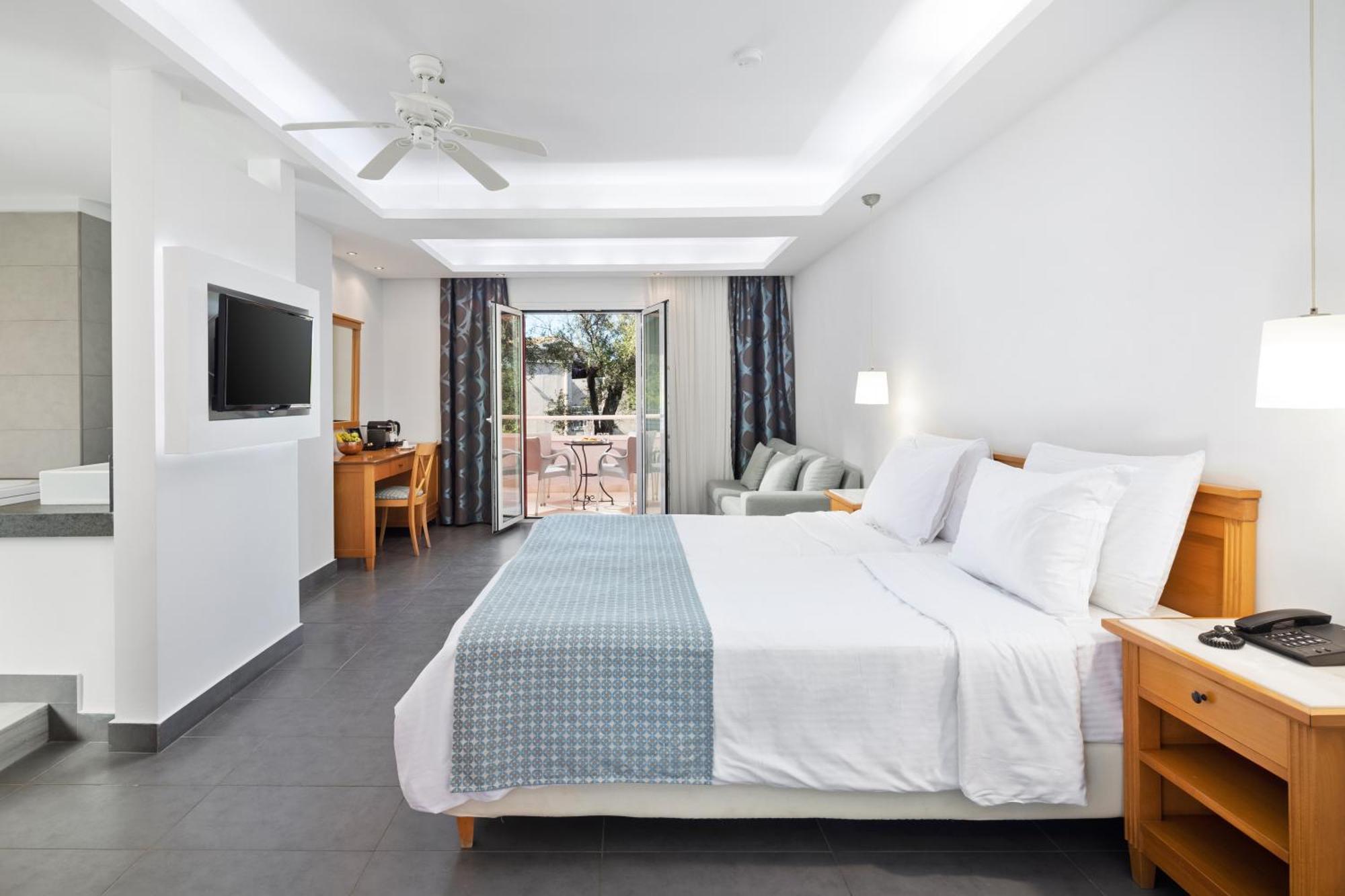 Suite Junior con vistas al jardín