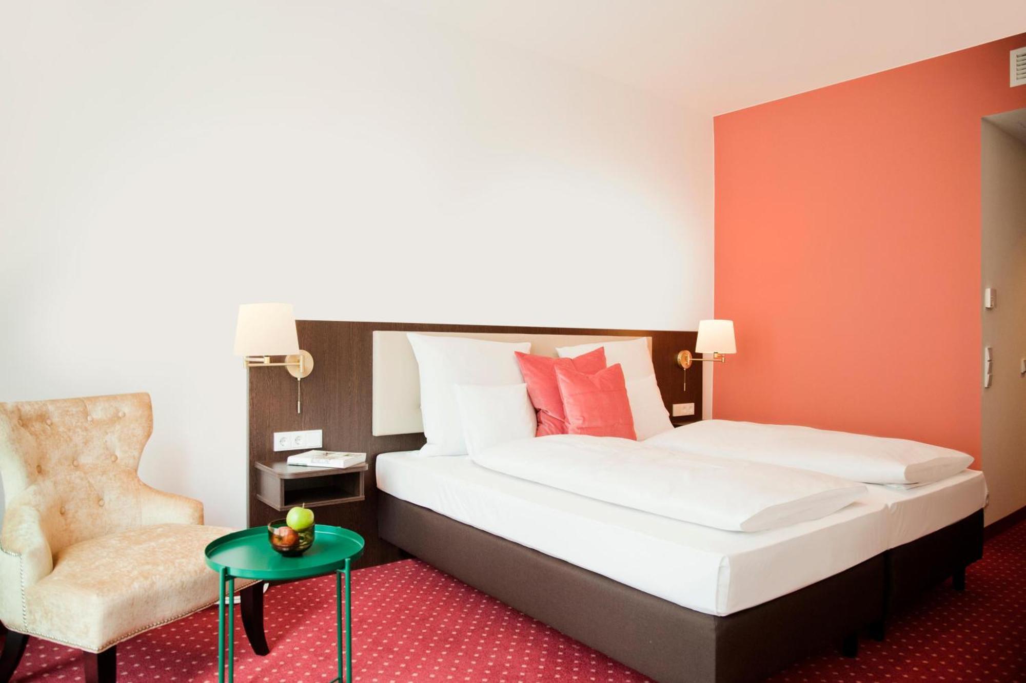 Comfort Double or Twin Room