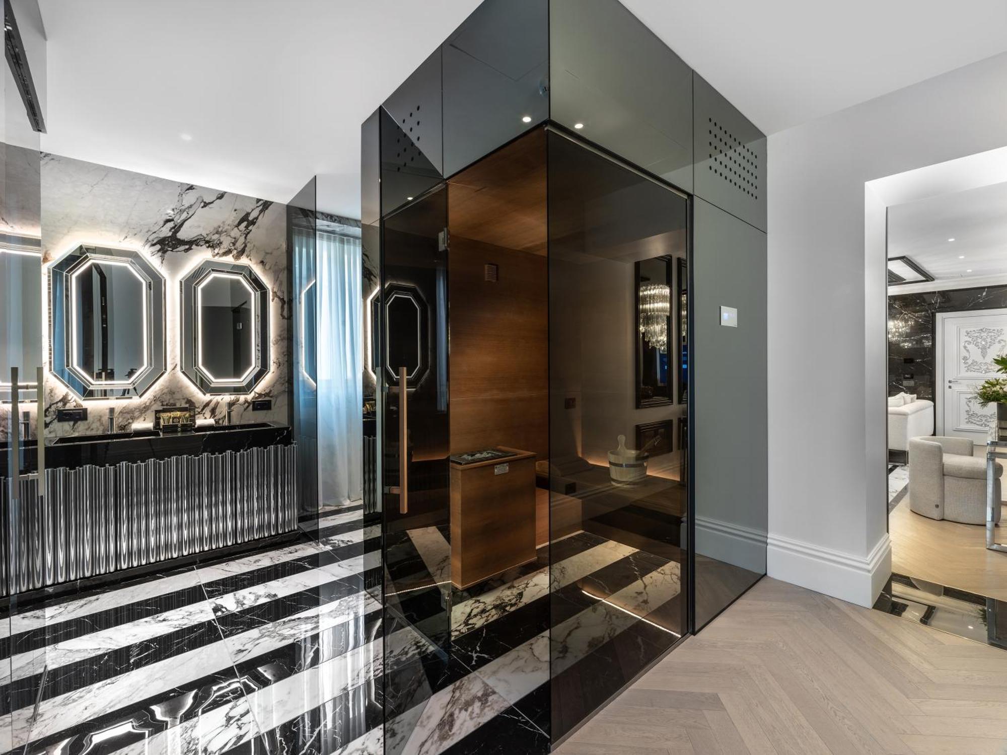 Deluxe Suite Sauna