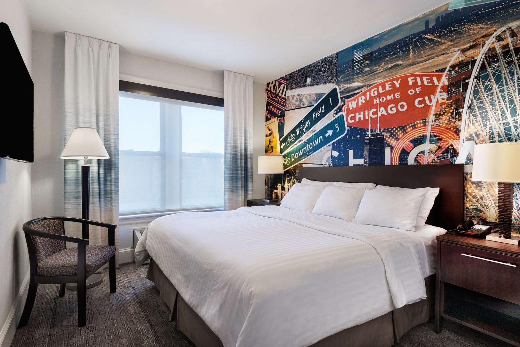 Deluxe King Room