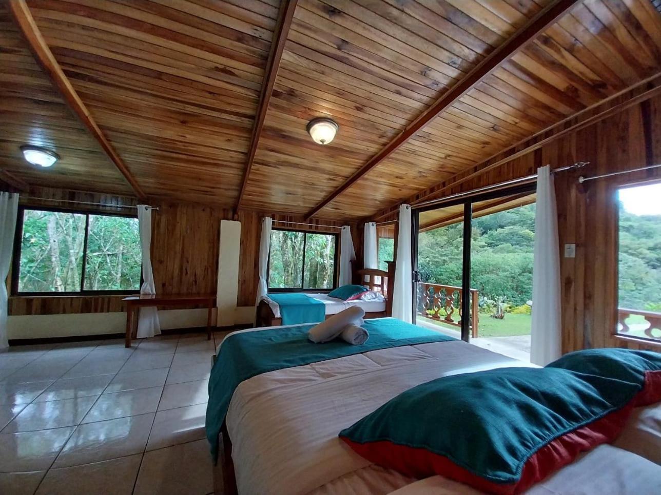 Standard Double or Twin Room Balcony