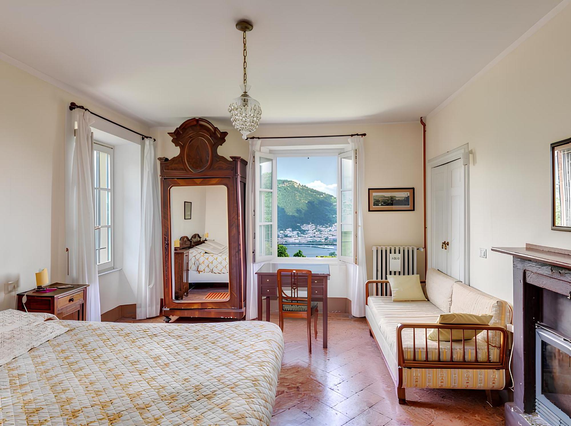 King Room Lake View