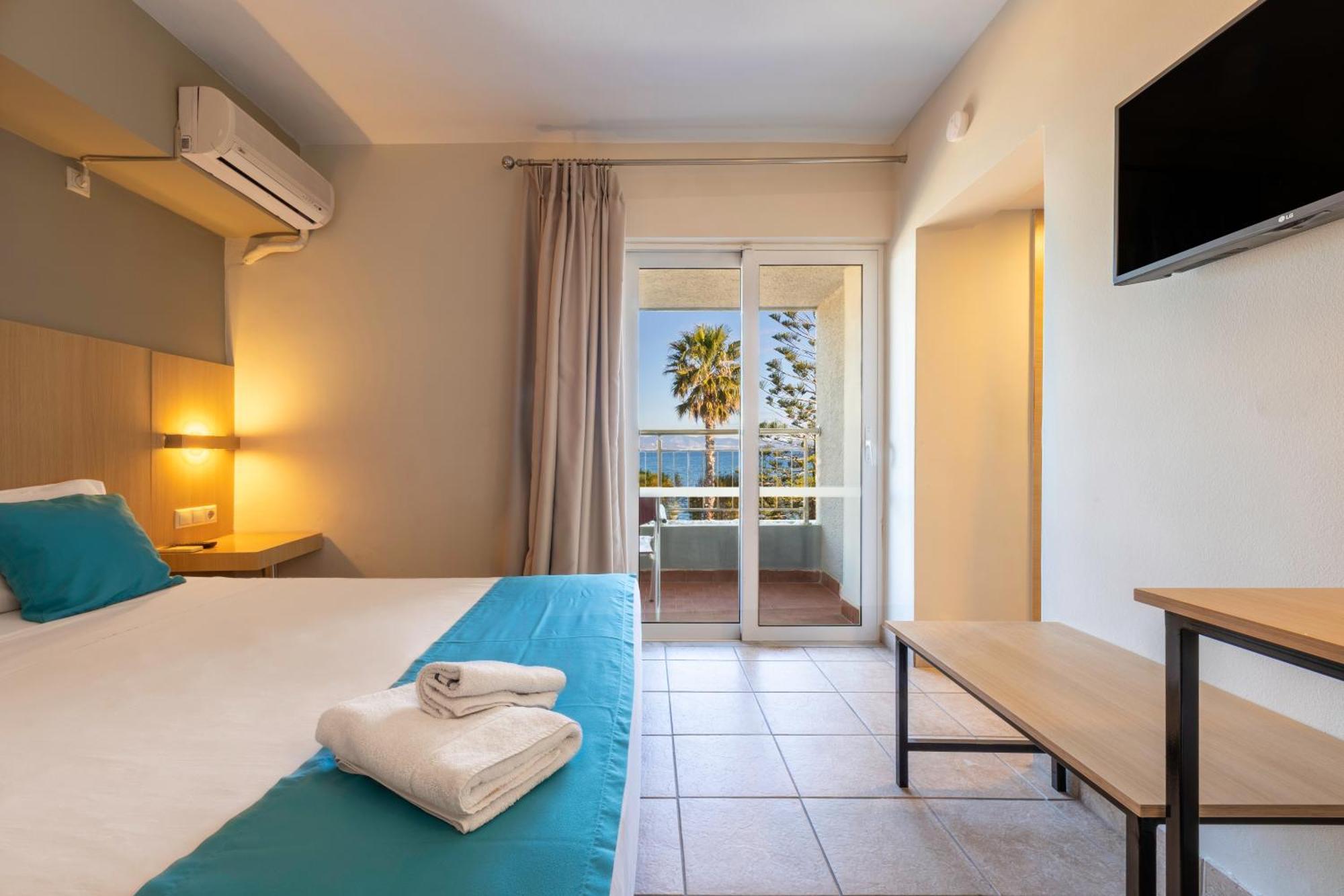 Double Room Balcony Sea View