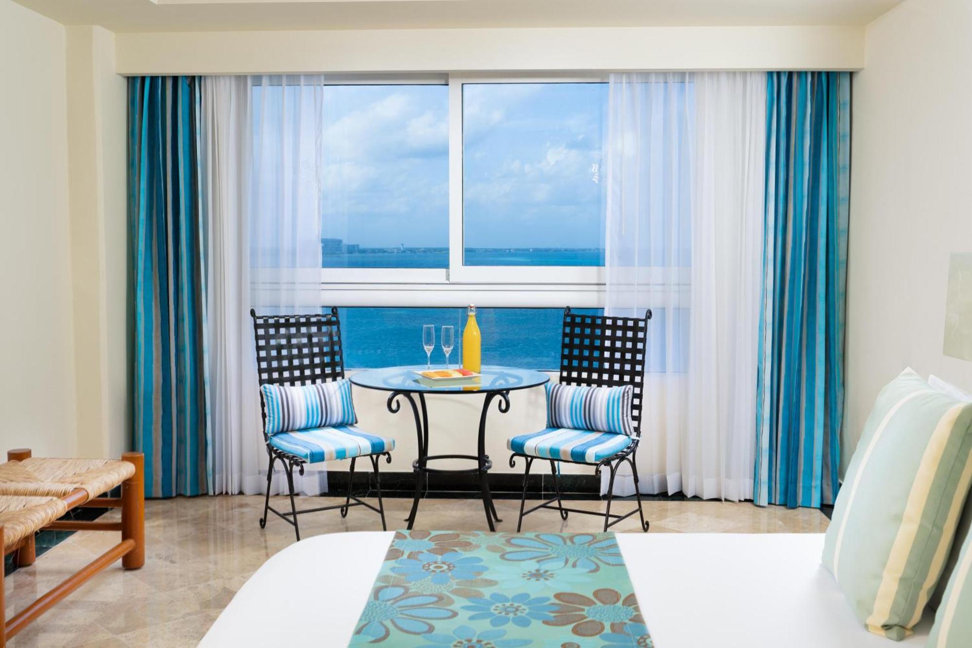 Sens Superior Room