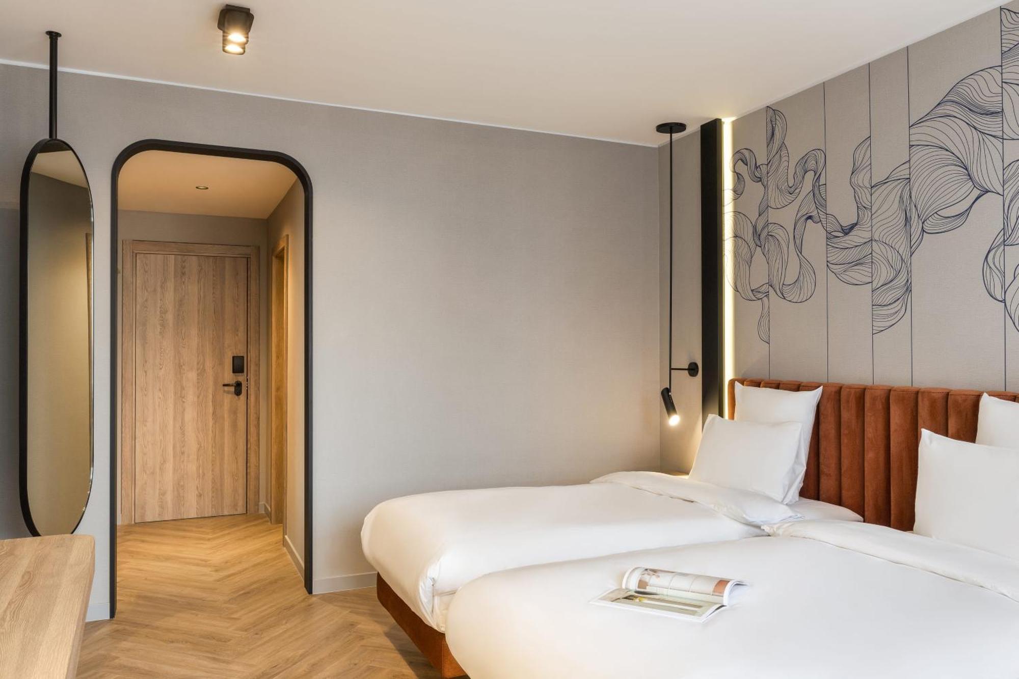 Classic Twin Room