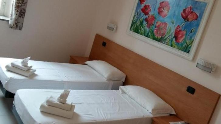 Chambre Double ou Lits Jumeaux Économique