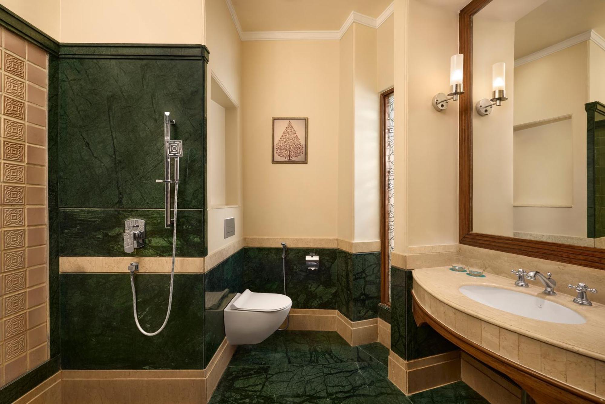 Superior Garden view Twin Bed on food soft beverages on SpaBuy 1 1 on select brands at Madeira bar between 4 pm 10 pm