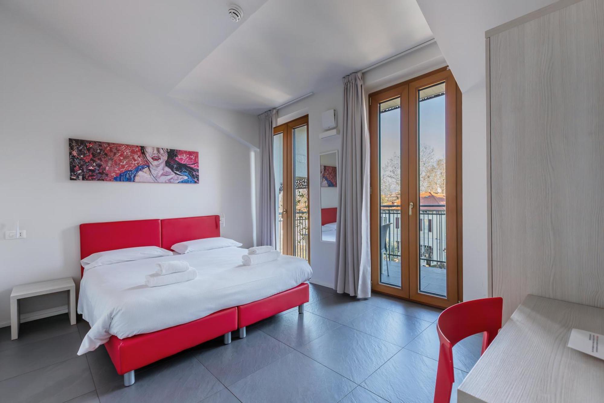 Double or Twin Room Balcony Private Bathroom