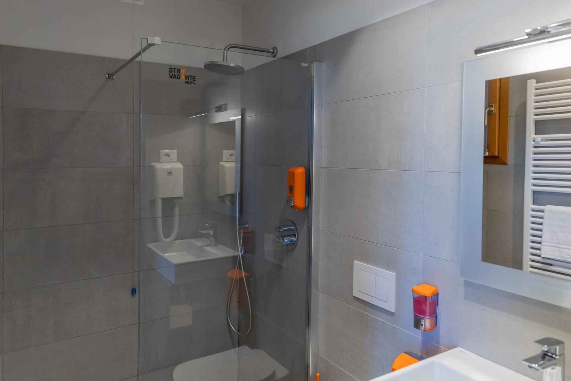 Double or Twin Room Balcony Private Bathroom