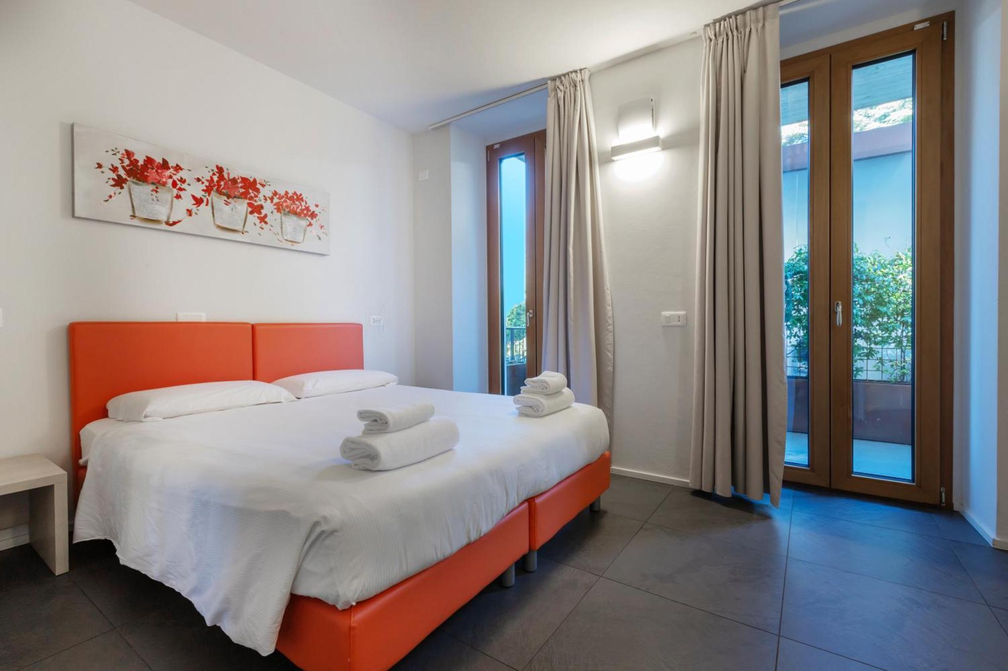 Double or Twin Room Balcony Private Bathroom
