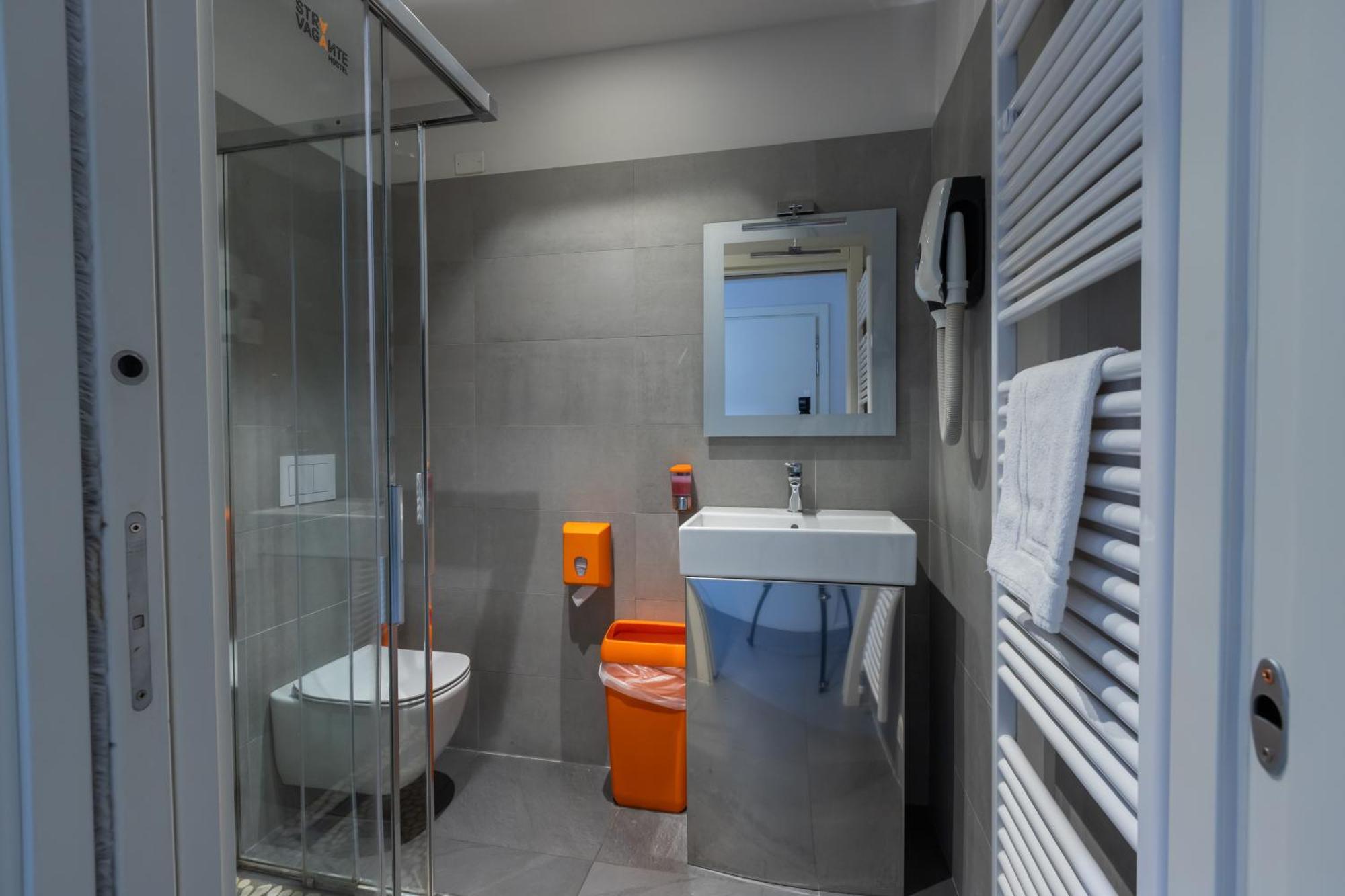 Triple Room Private Bathroom