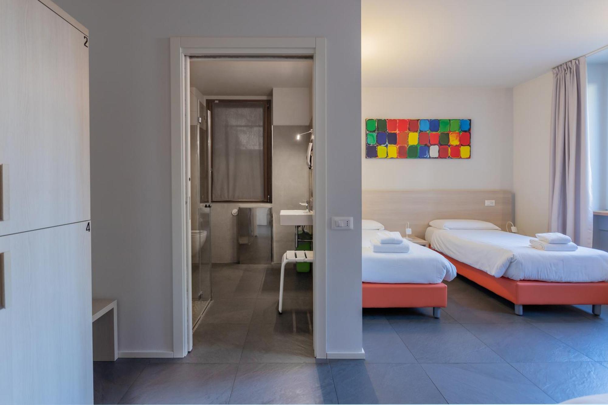 Bed 4-Bed Male Dormitory Room