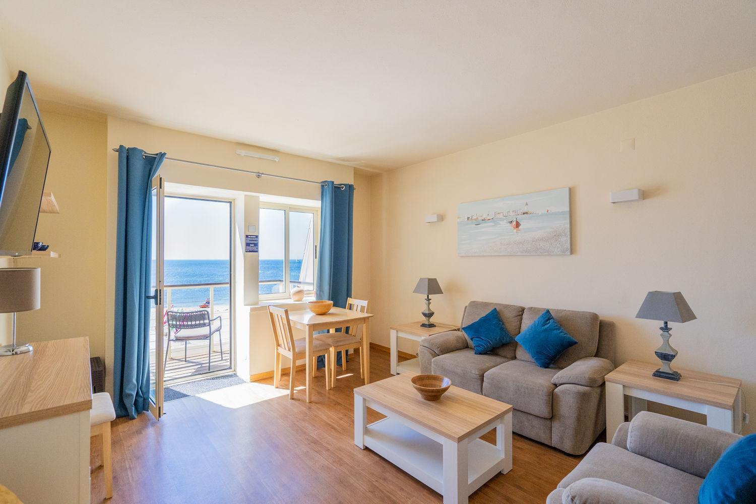 One Bedroom Apartment Sea Front