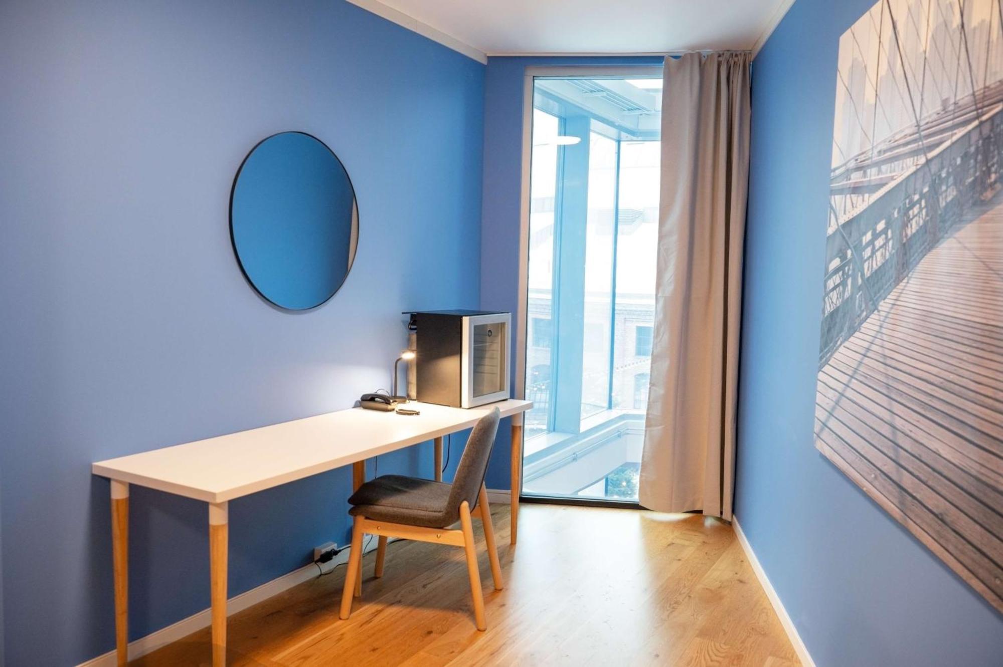 Deluxe Queen Room