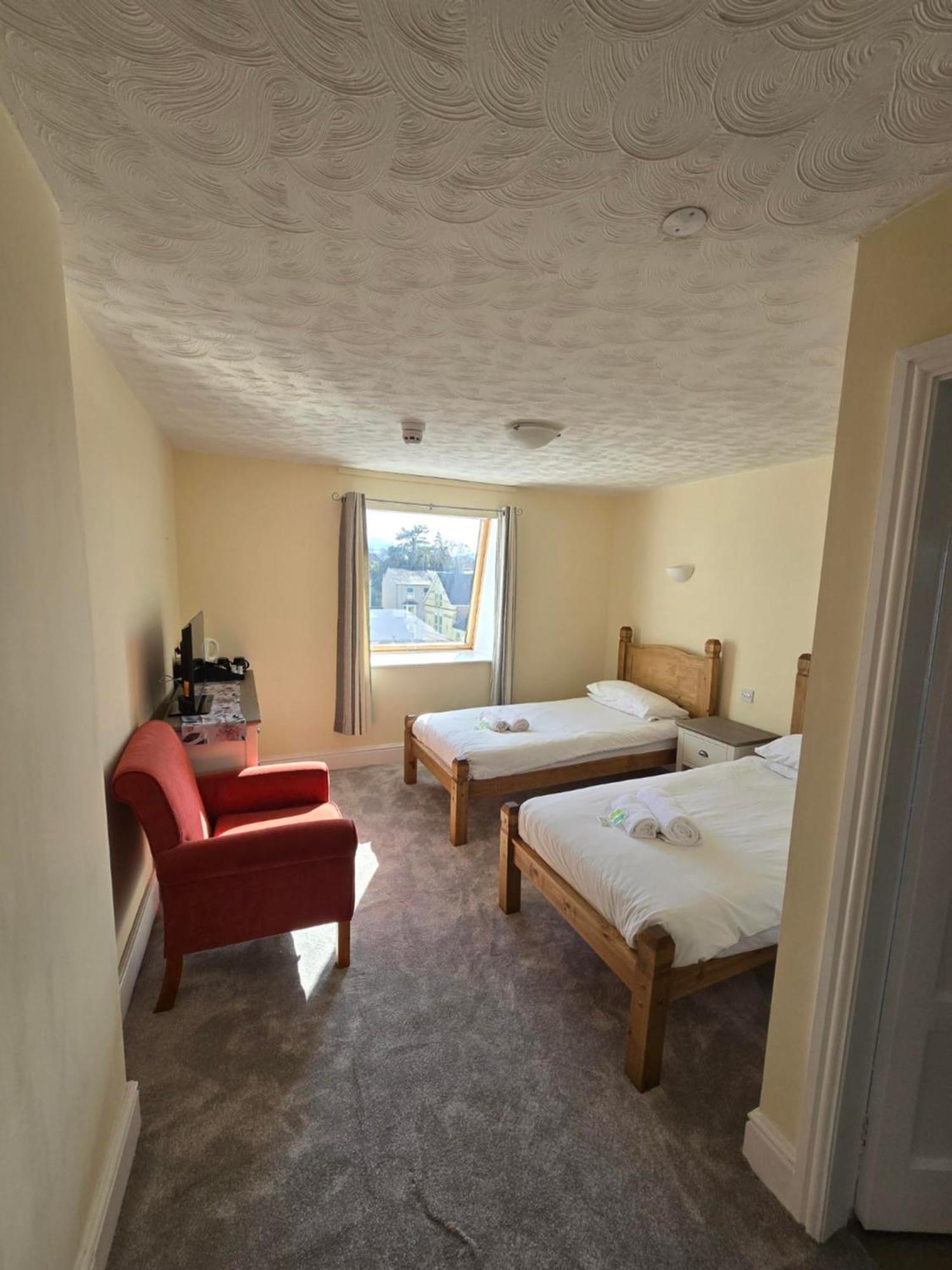 Standard Twin Room with Mountain View,1650003482:JPEG